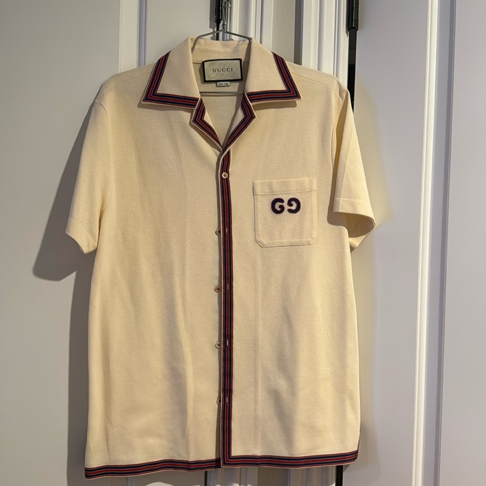 Never worn Gucci button down